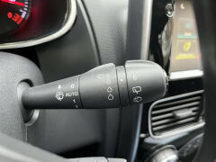 Renault-Clio-27