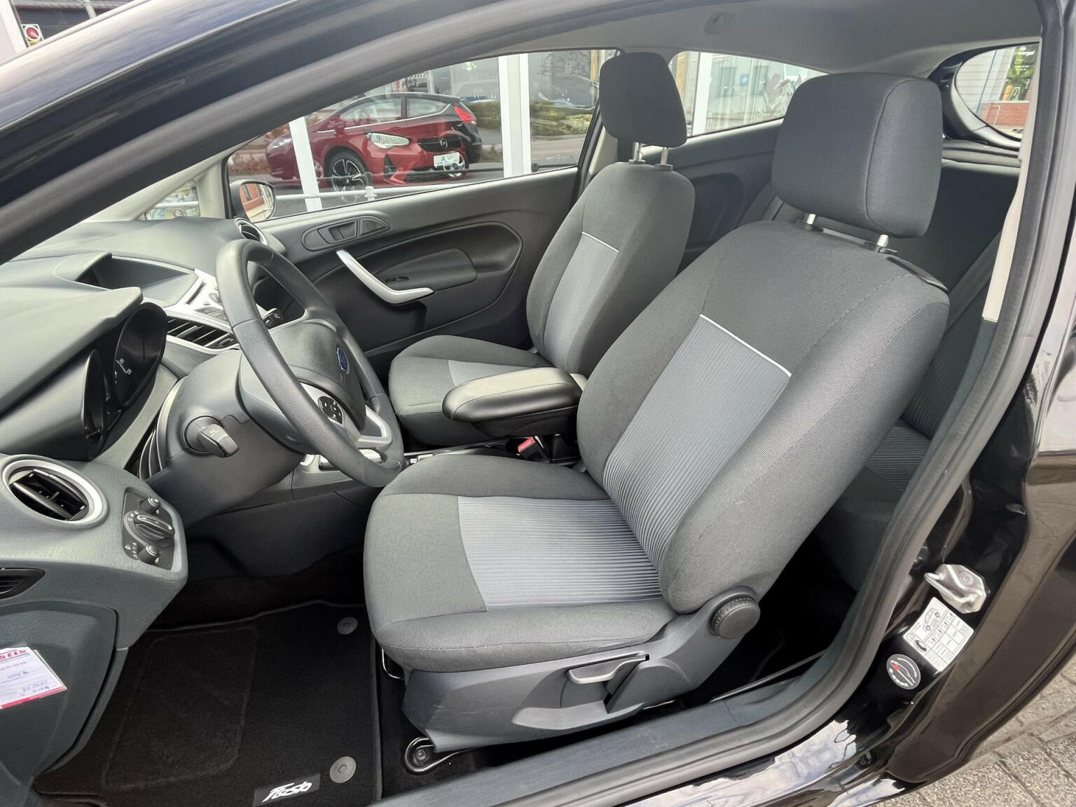 Ford-Fiesta-3