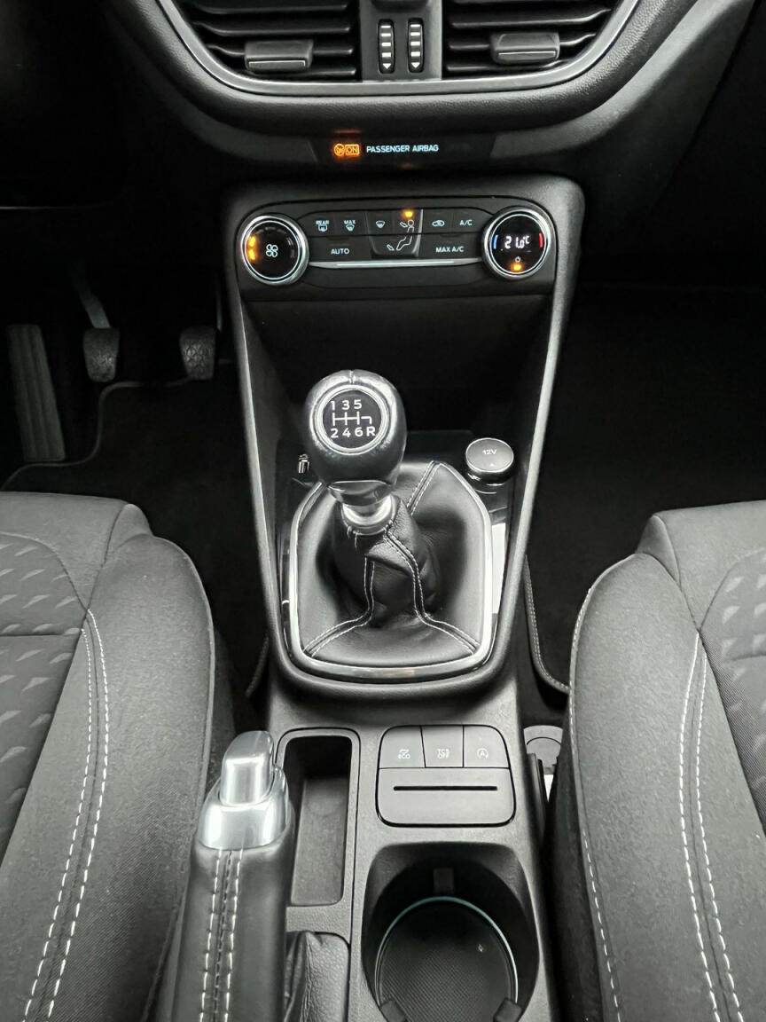 Ford-Fiesta-23