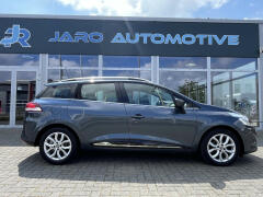 Renault-Clio-36