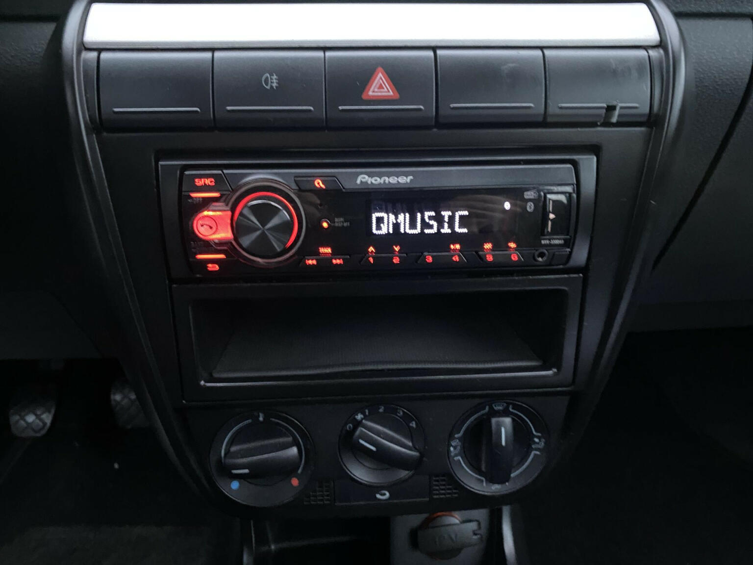 Volkswagen-Fox-12