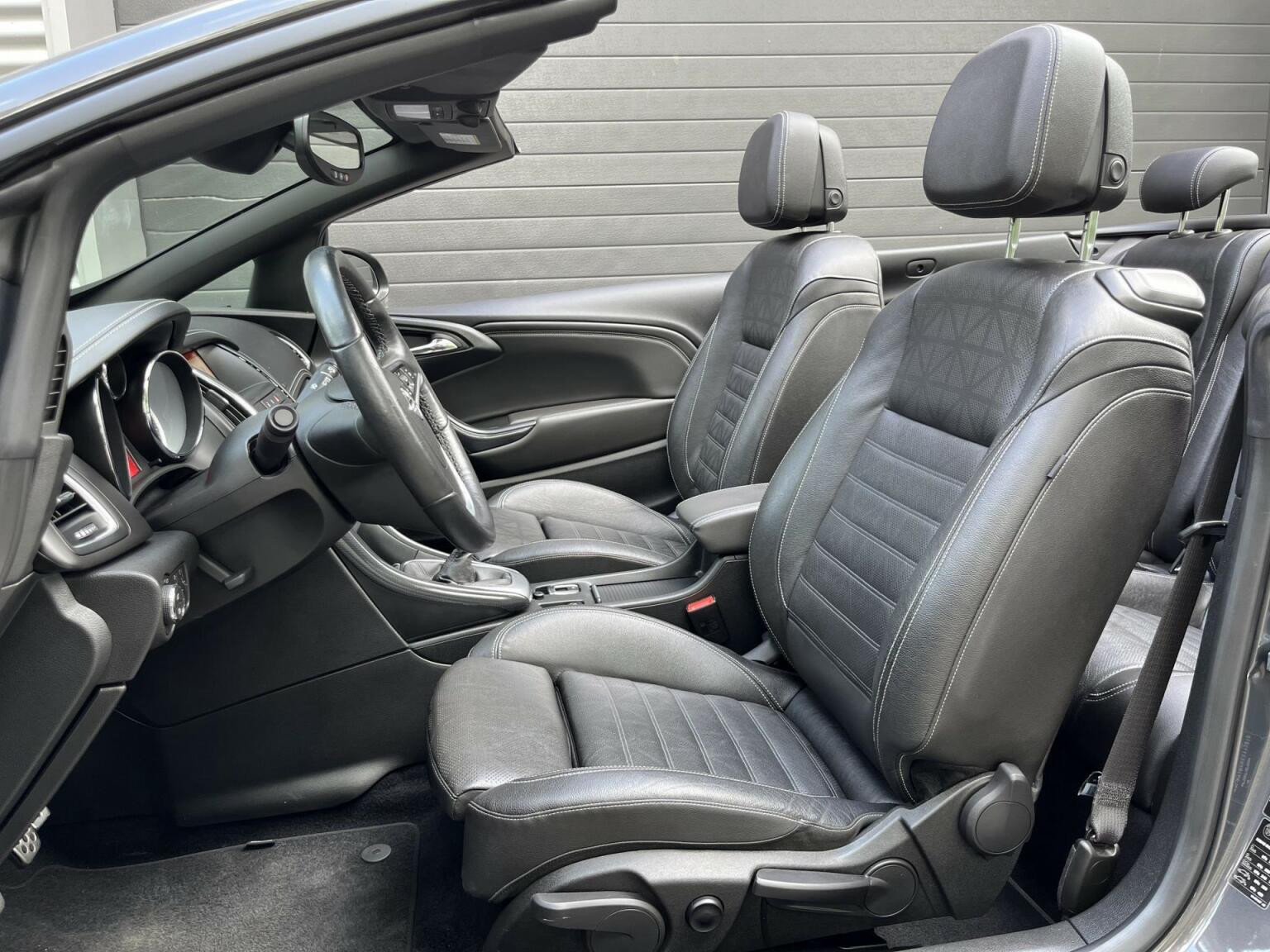 Opel-Cascada-3