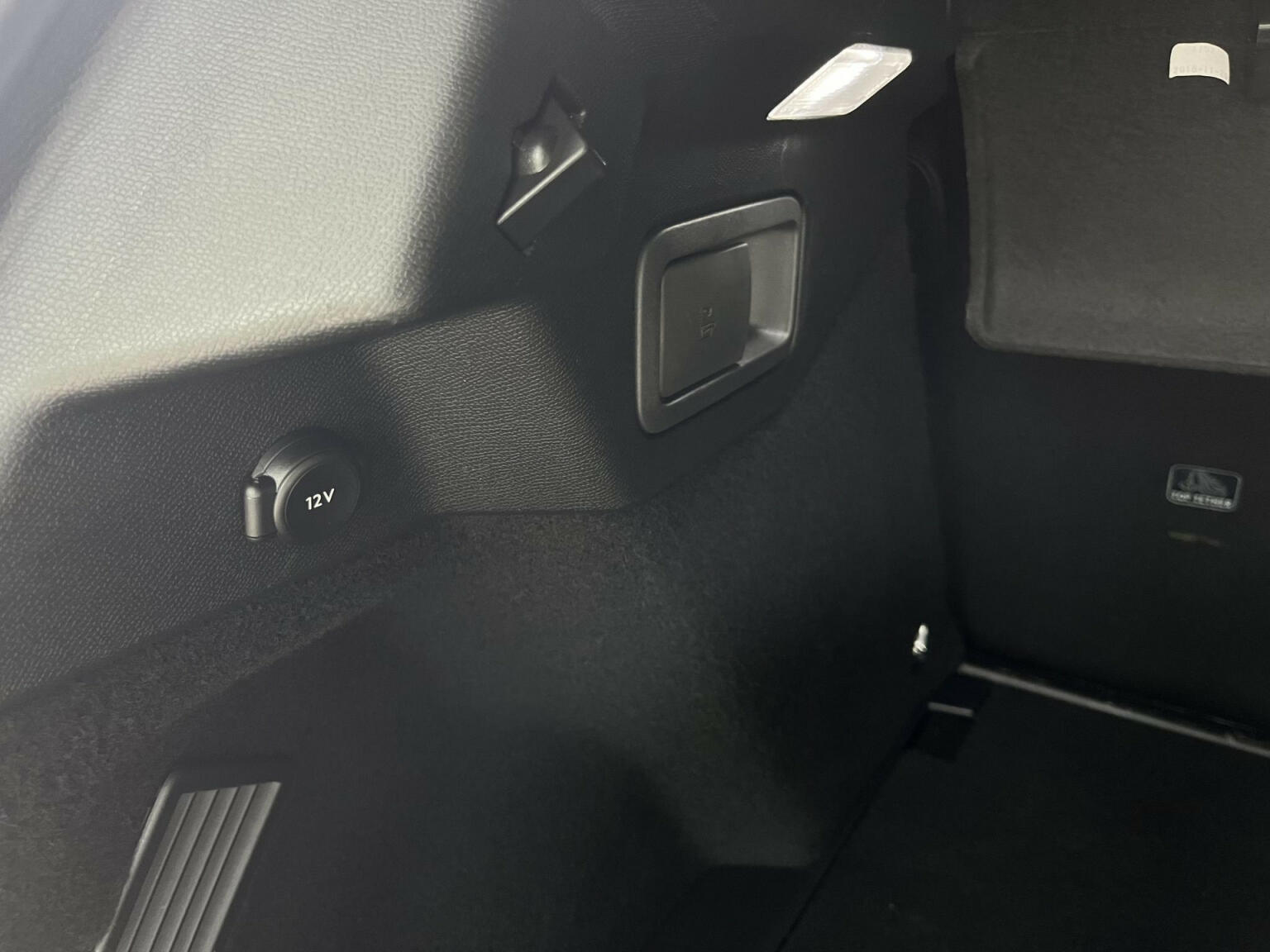 DS-7 Crossback-66