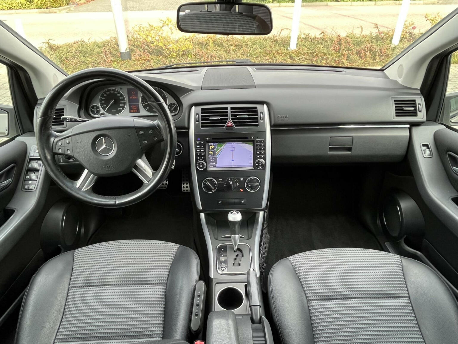 Mercedes-Benz-B-Klasse-5